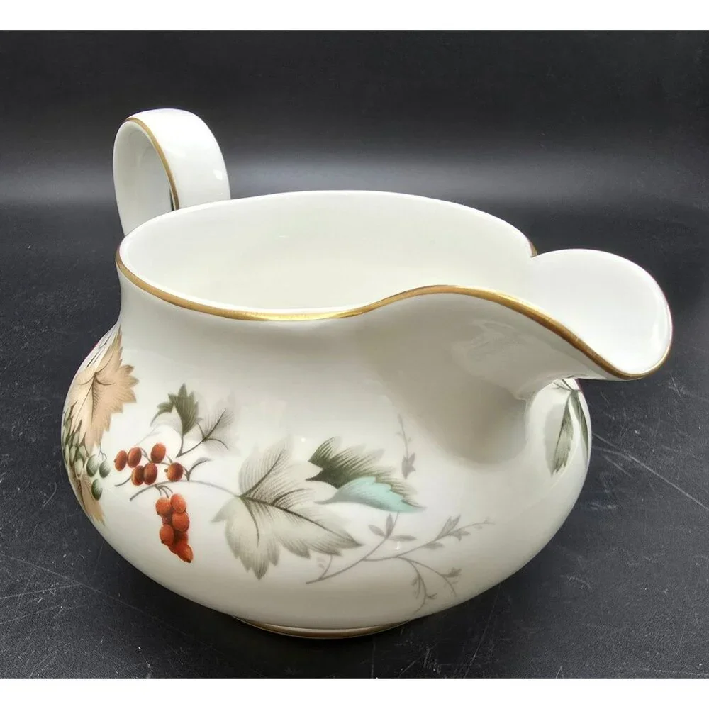 Royal Doulton Ardon English Fine Bone China Gravy Cream Pitcher VL4028